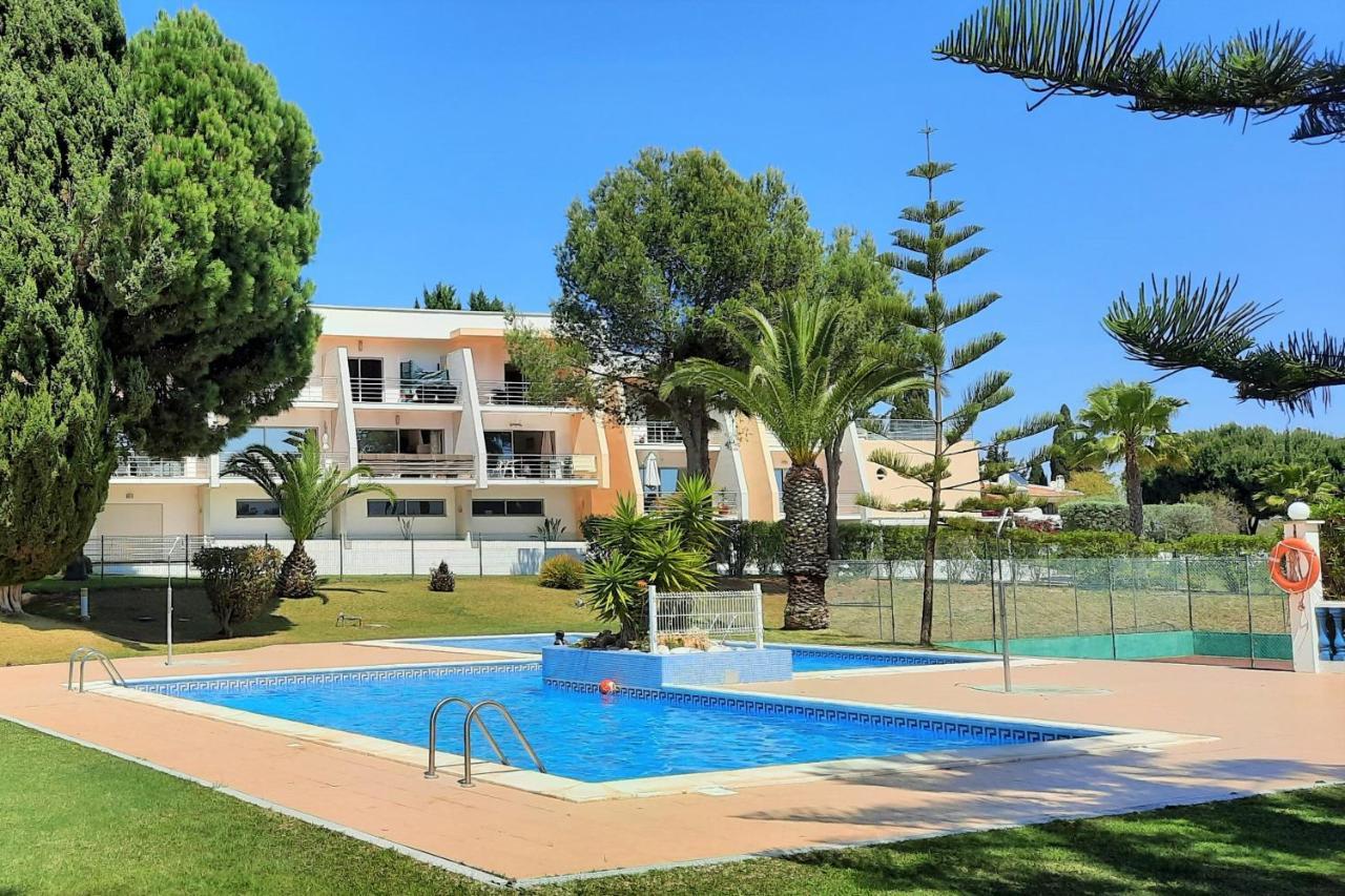 Ferienwohnung Armacao De Pera Brightness 2 With Pool By Homing Exterior foto